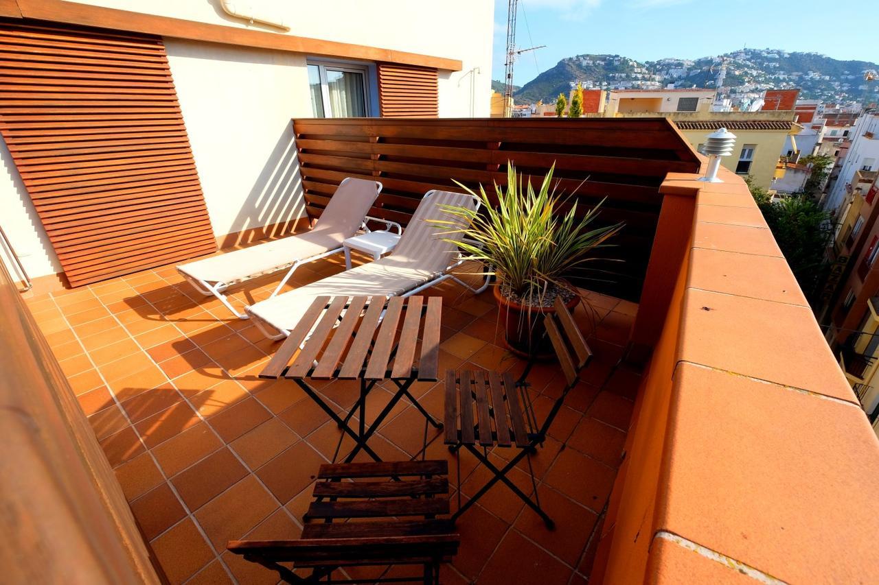 Hotel Carmen Ρόζες Εξωτερικό φωτογραφία