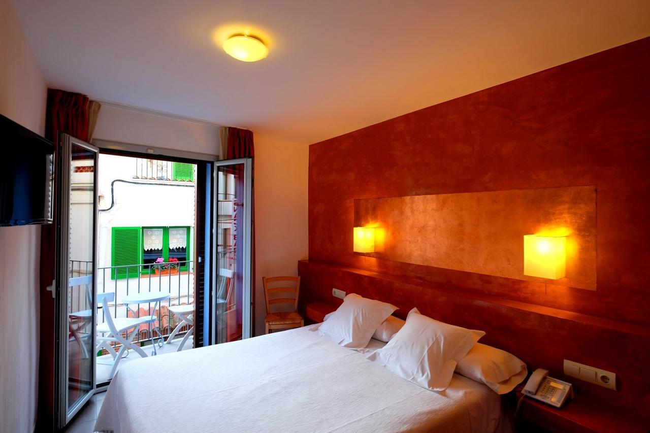 Hotel Carmen Ρόζες Εξωτερικό φωτογραφία