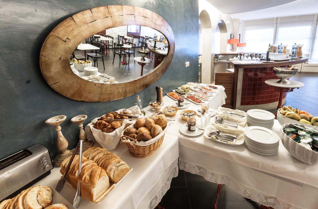Hotel Carmen Ρόζες Εξωτερικό φωτογραφία